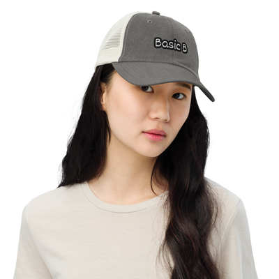 BASIC B TRUCKER HAT