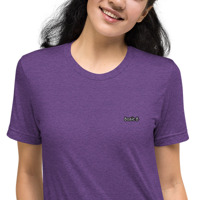 BASIC B ESSENTIALS TEE